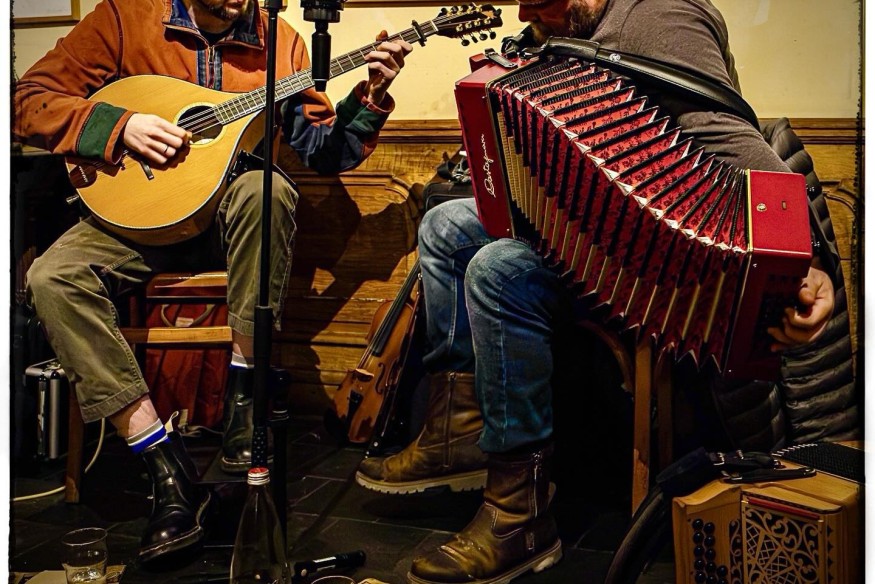 ZAT FOLK MACDARA O FAOLAIN DAVID MUNNELLY KERELSHOF