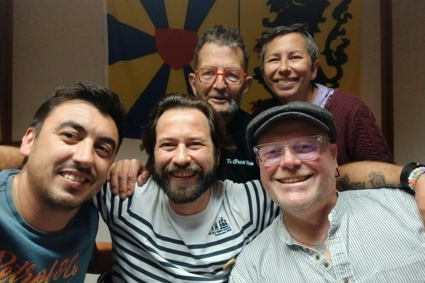 ZAT FOLK TA GRAN MER SUR RADIO UYLENSPIEGEL